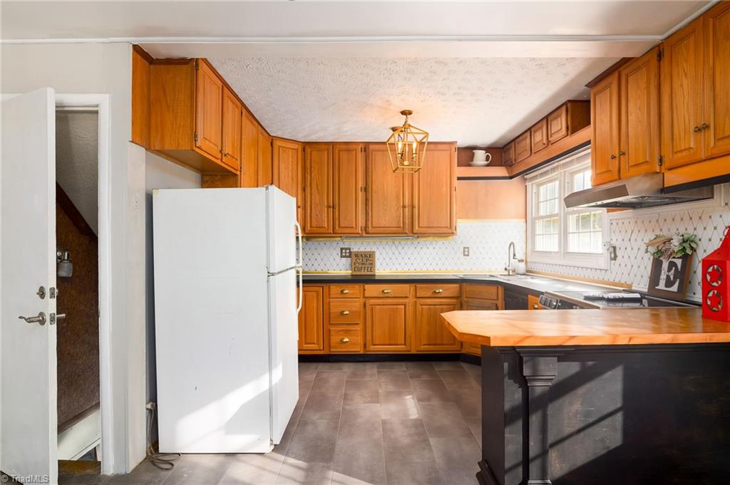 176 Oaklawn Road Property Photo 12
