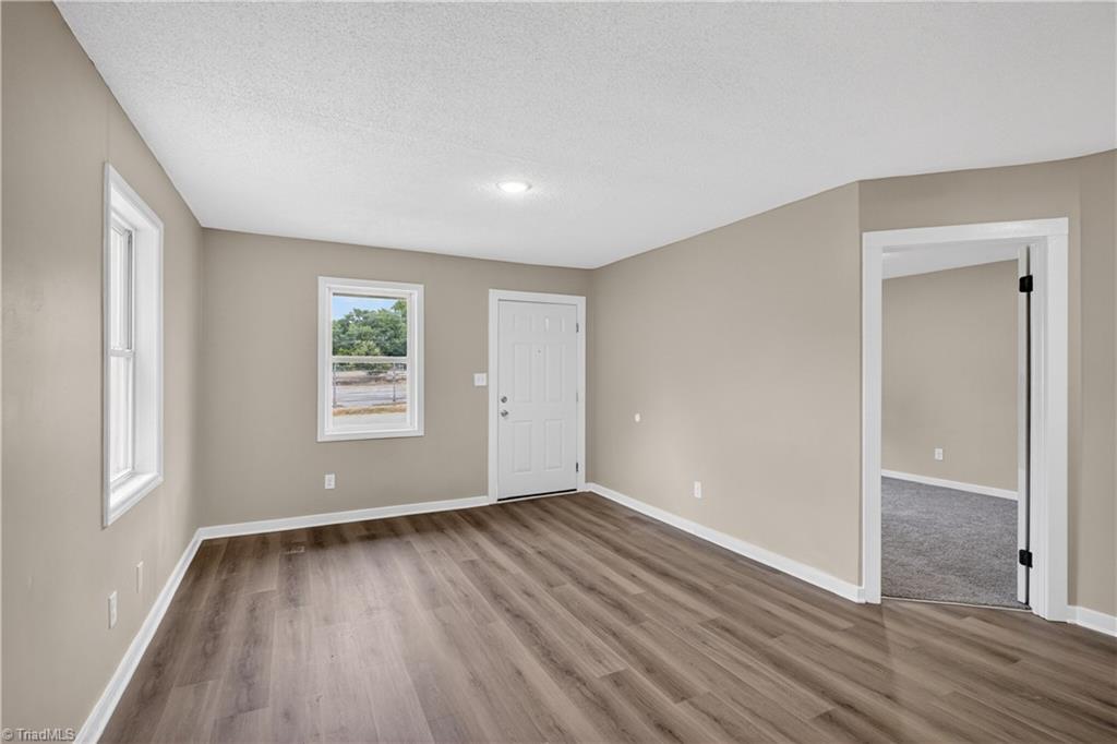 29 Hunter Street Property Photo 16