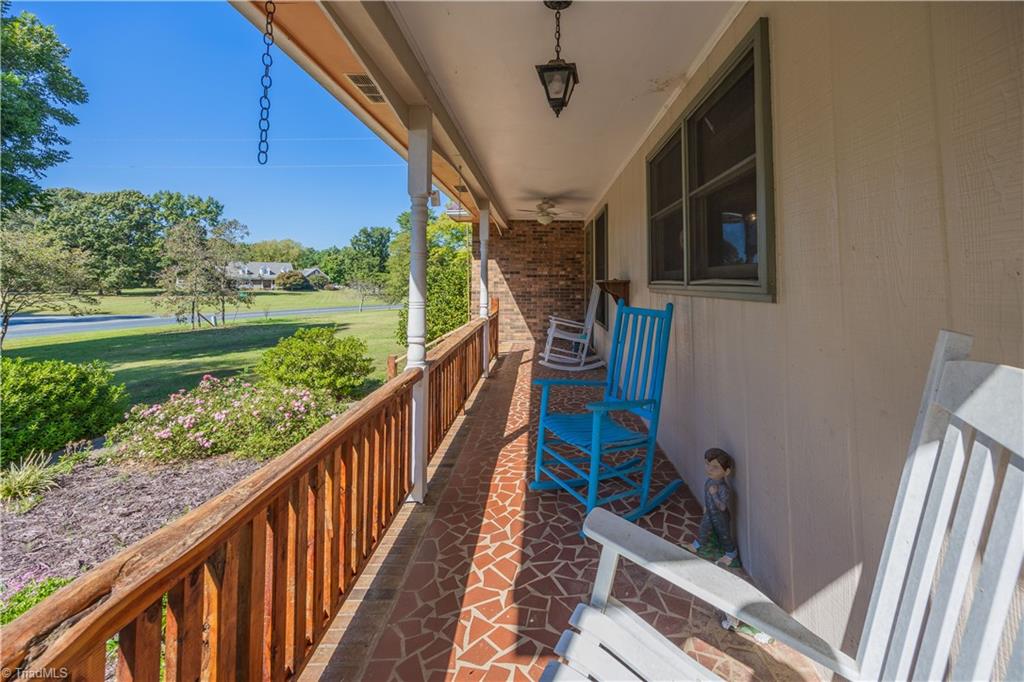 1839 Upper Road Property Photo 7