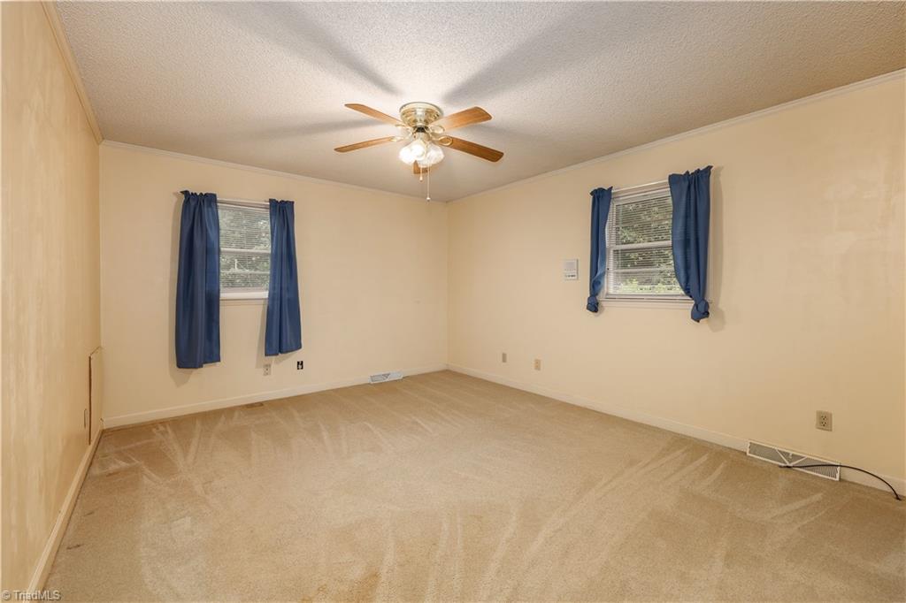 1839 Upper Road Property Photo 18