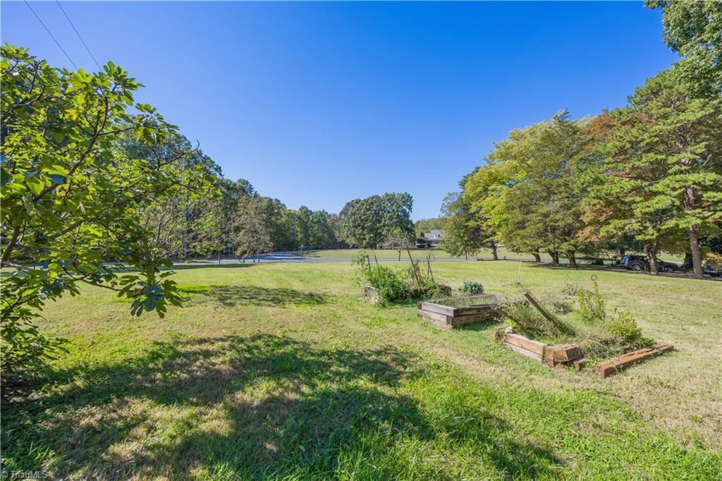 1839 Upper Road Property Photo 45