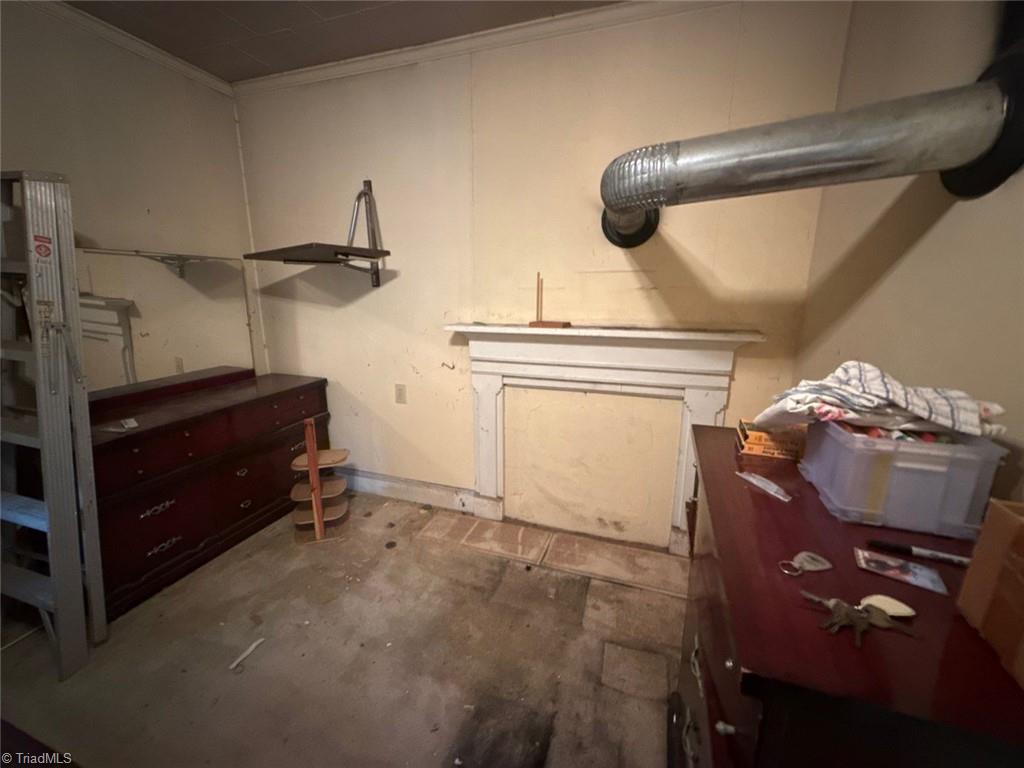 1421 South Avenue Property Photo 8