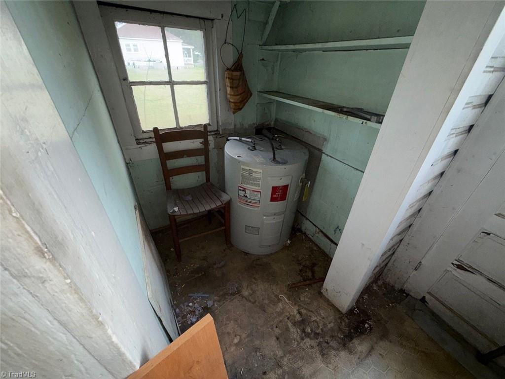 1421 South Avenue Property Photo 18