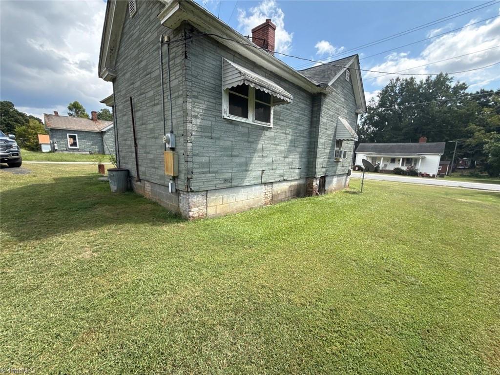 1421 South Avenue Property Photo 23
