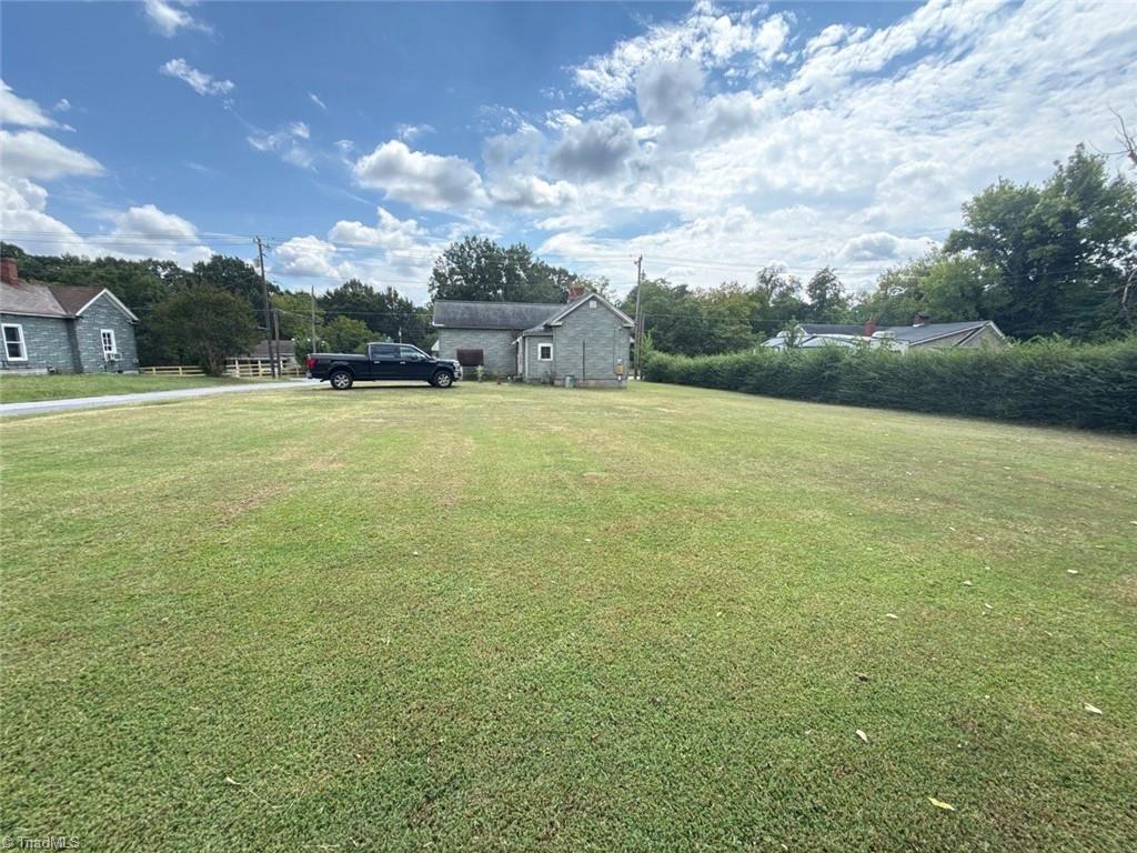 1421 South Avenue Property Photo 31