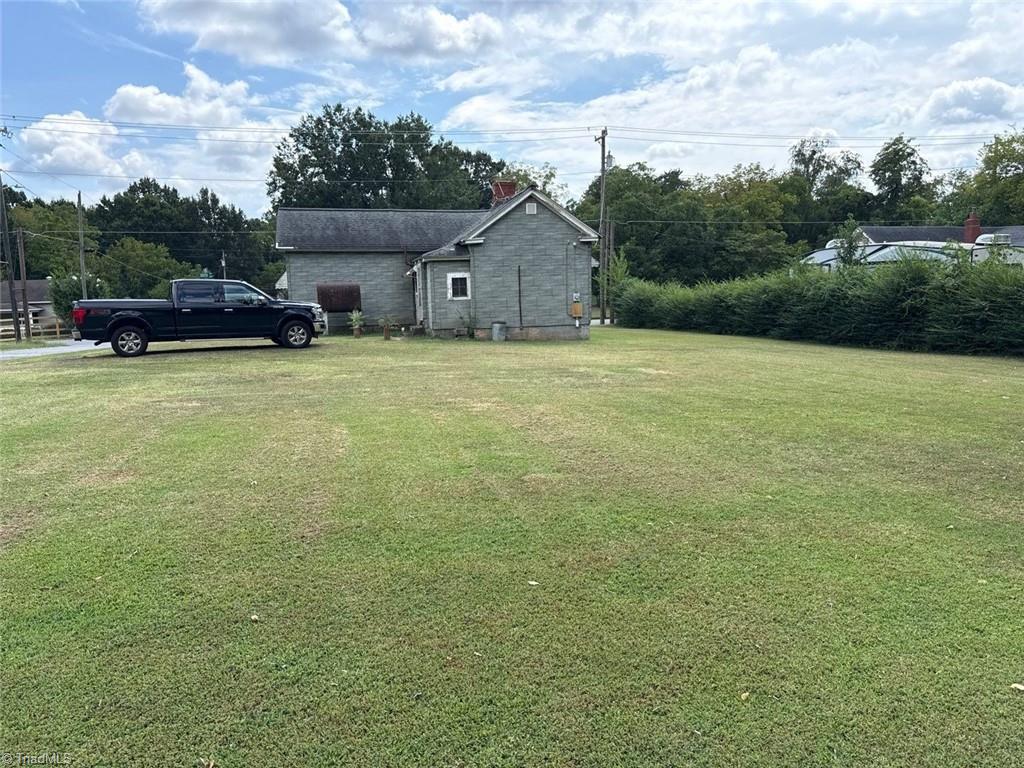 1421 South Avenue Property Photo 32