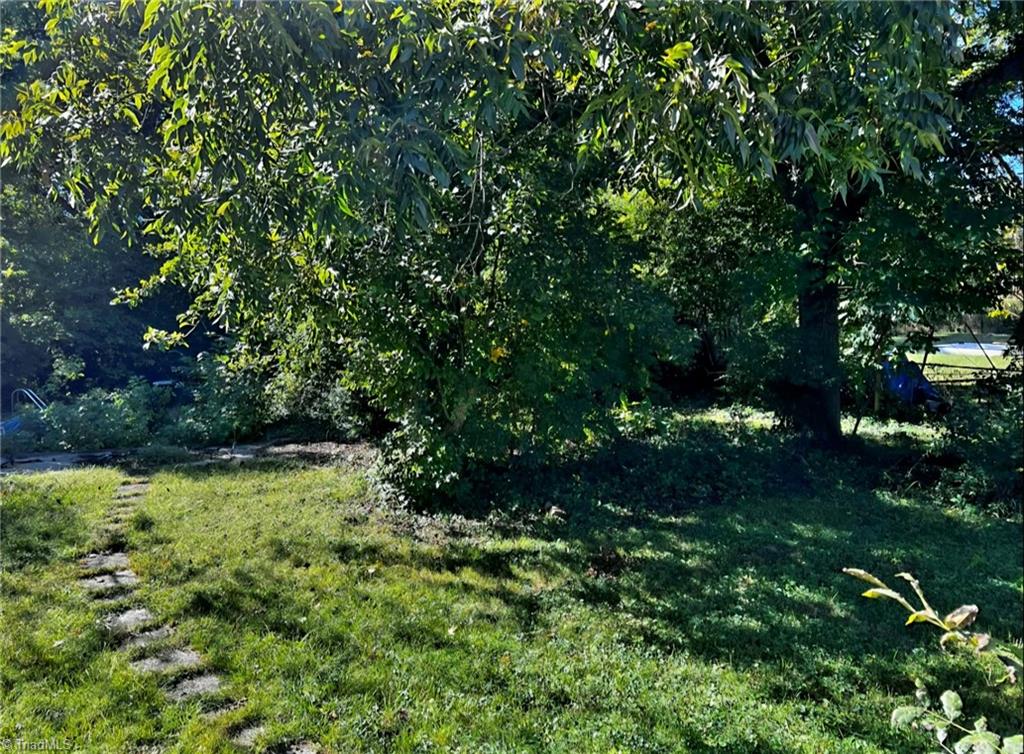1612 Brockett Avenue Property Photo 4