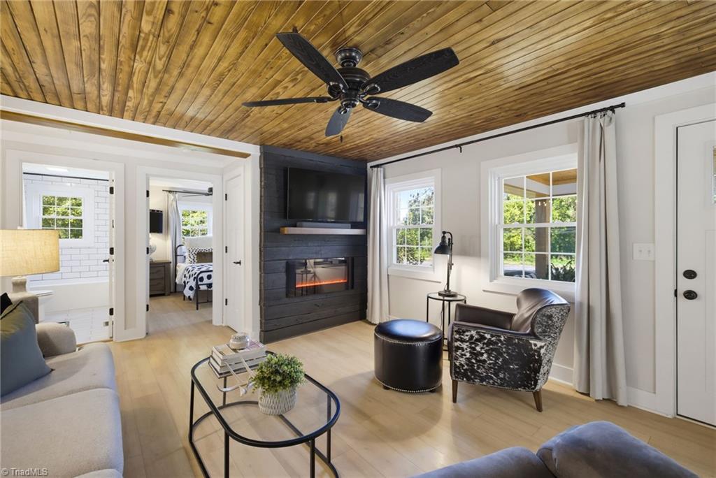 1333 Commonwealth Road Property Photo 12