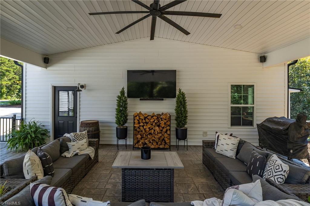 1333 Commonwealth Road Property Photo 31