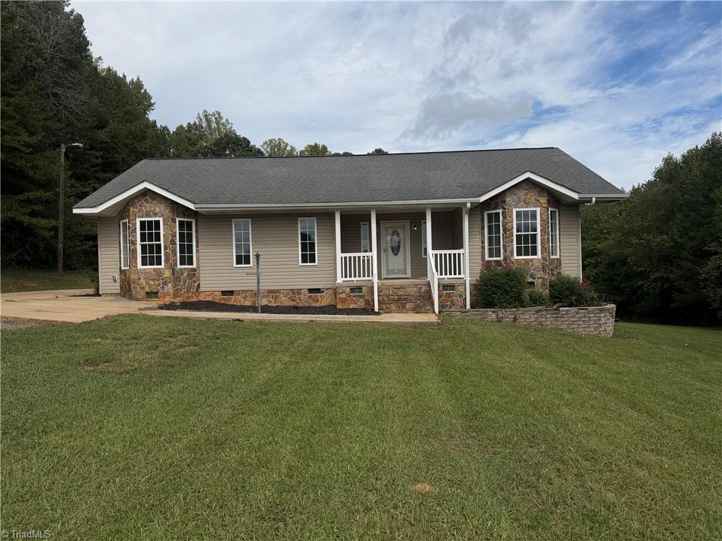 1415 Faith Meadows Lane Property Photo 1