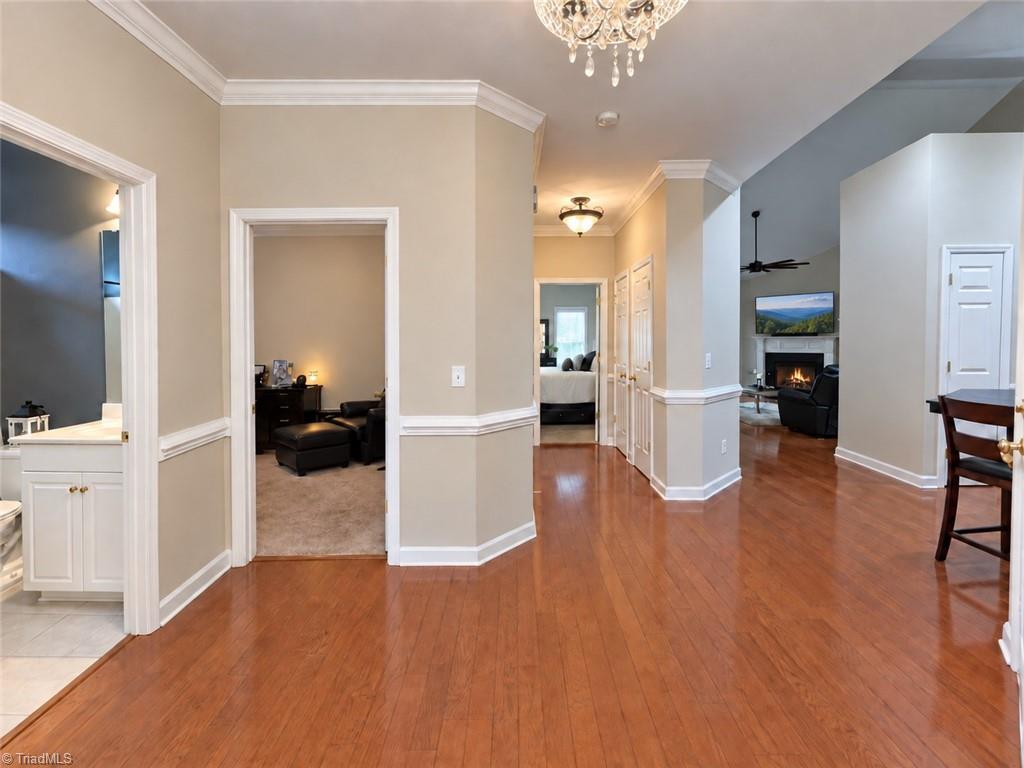 416 Collingswood Drive Property Photo 5
