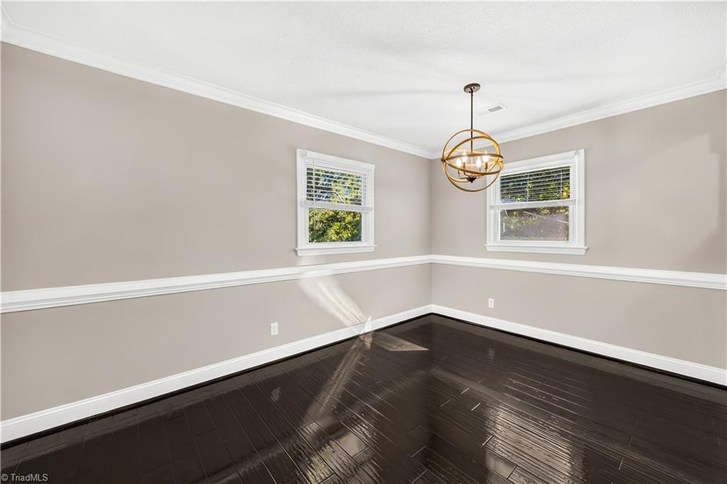 5528 Mauldin Drive Property Photo 14