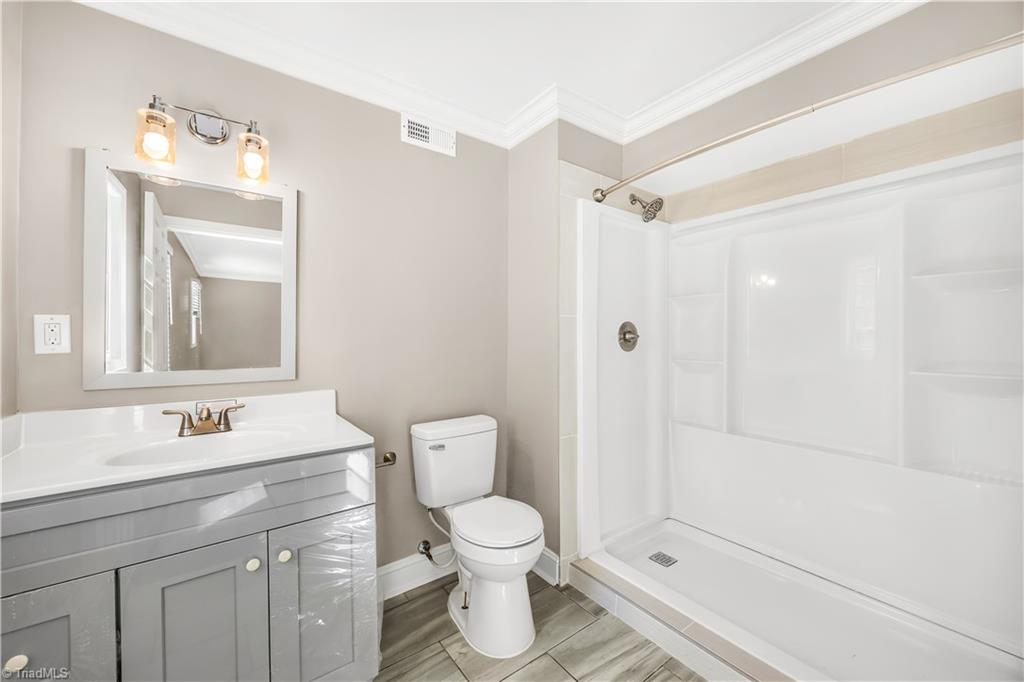 5528 Mauldin Drive Property Photo 26