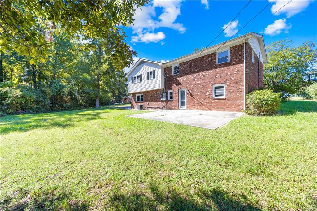 5528 Mauldin Drive Property Photo 28