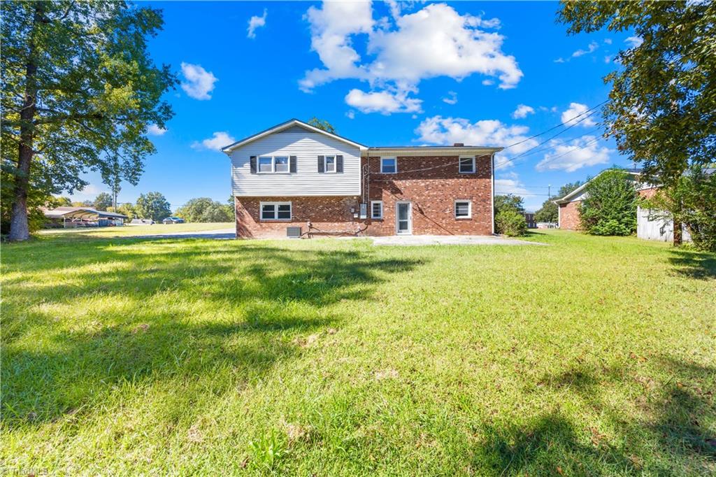 5528 Mauldin Drive Property Photo 29