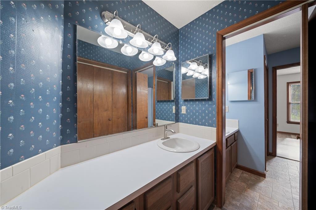 236 Tabor View Lane Property Photo 13
