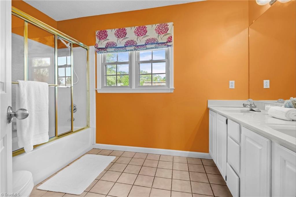 122 Warwicke Place Property Photo 28