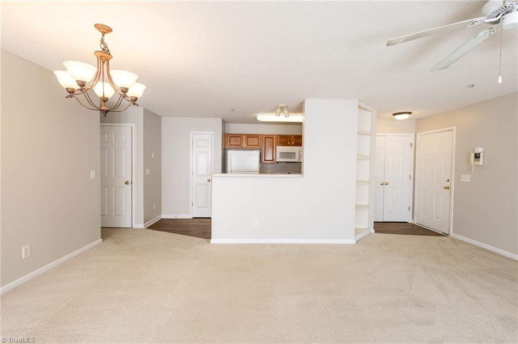 6121 Hedgecock Circle # 2c Property Photo 9