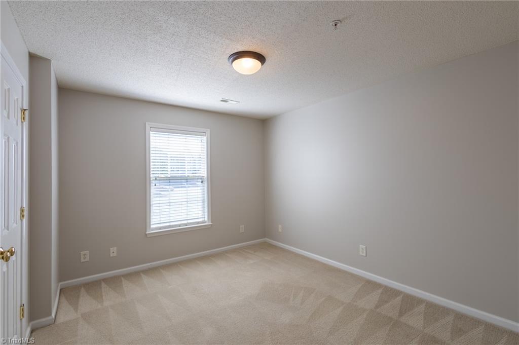 6121 Hedgecock Circle # 2c Property Photo 12