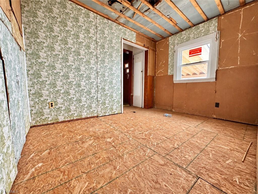 2325 Booker Street Property Photo 10