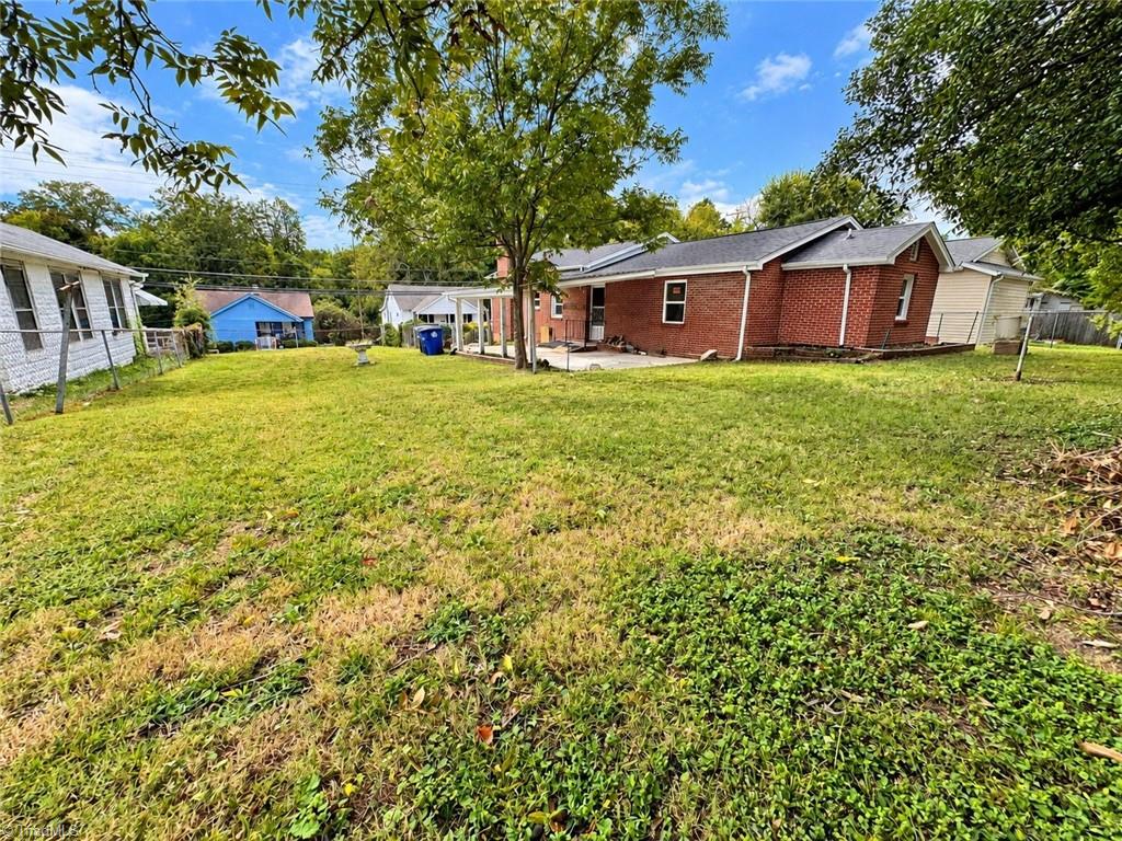 2325 Booker Street Property Photo 14