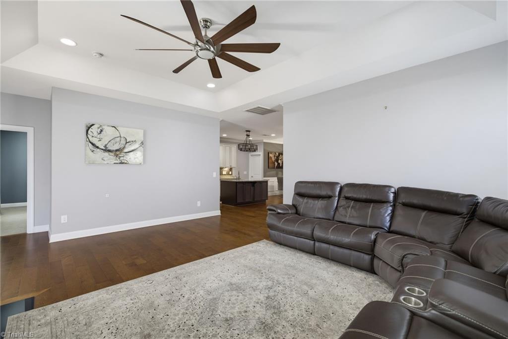 3404 Amber Meadows Road Property Photo 10