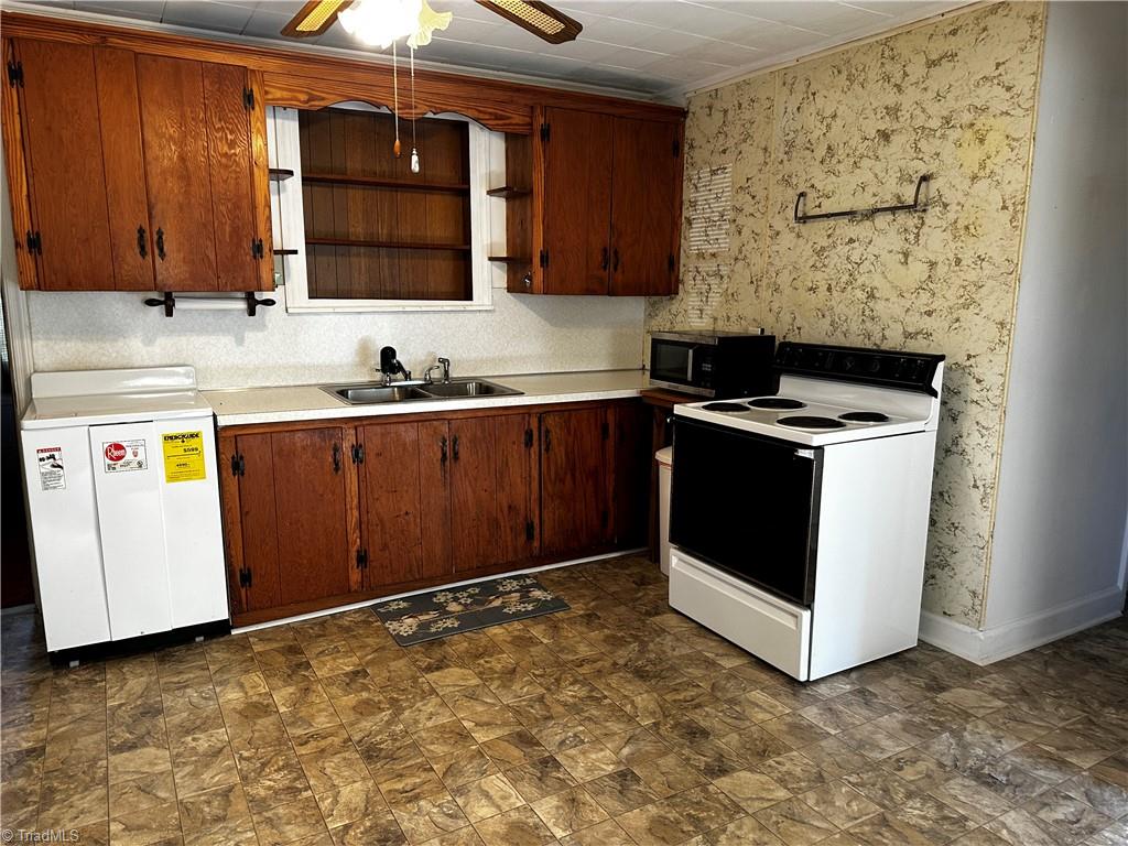 107 Dillon Street Property Photo 10