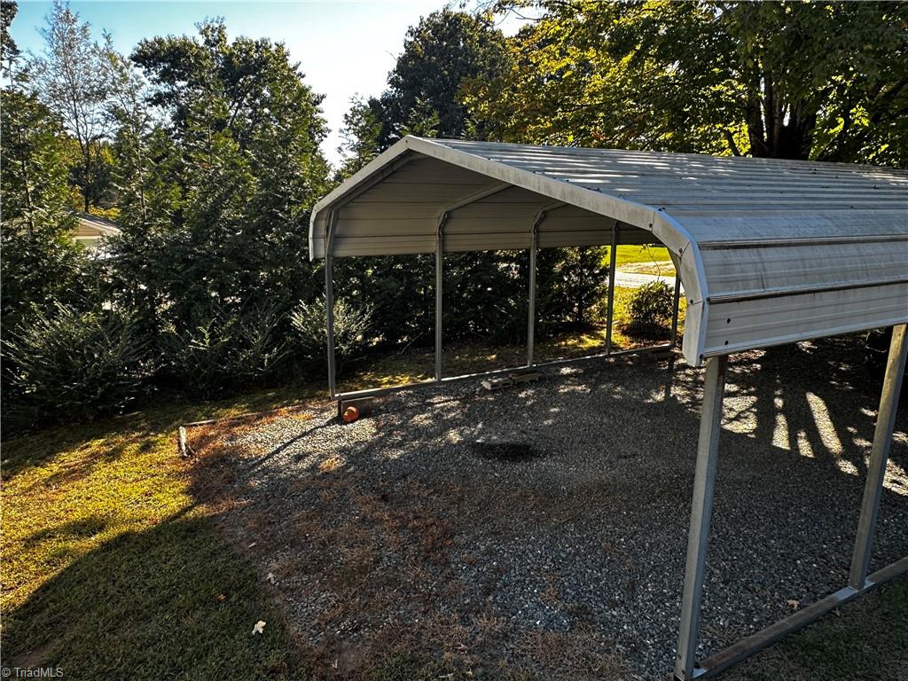 107 Dillon Street Property Photo 14