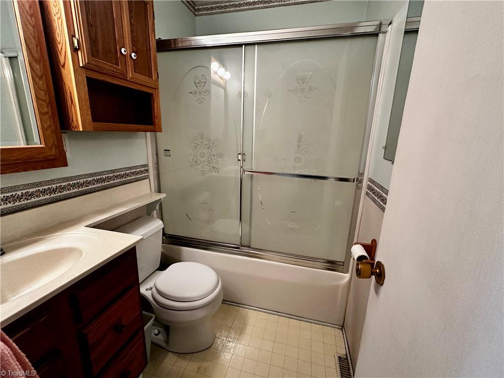 107 Dillon Street Property Photo 17