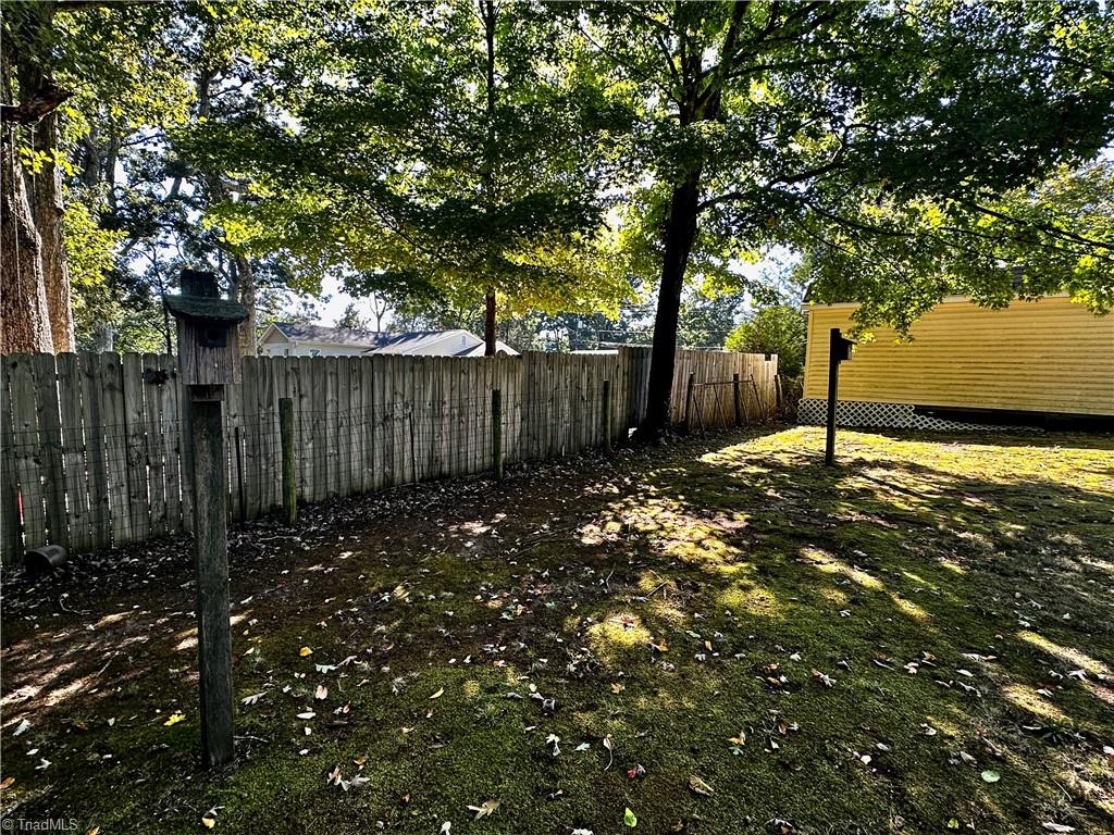 107 Dillon Street Property Photo 21