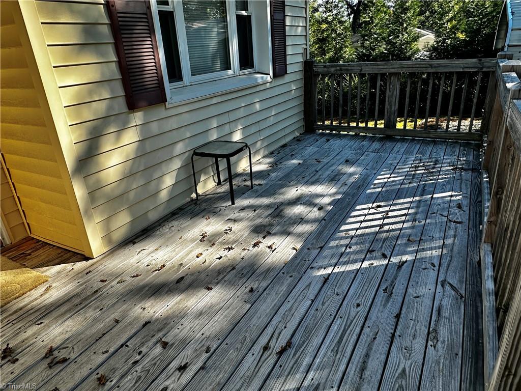 107 Dillon Street Property Photo 24