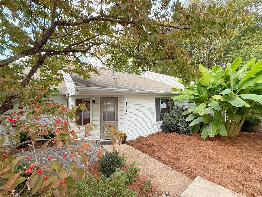 3520 Heathrow Drive Property Photo 1