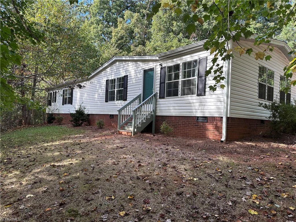 6610 Edgeworth Trail Property Photo 1