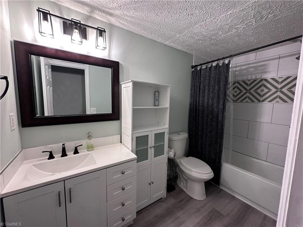 6610 Edgeworth Trail Property Photo 7