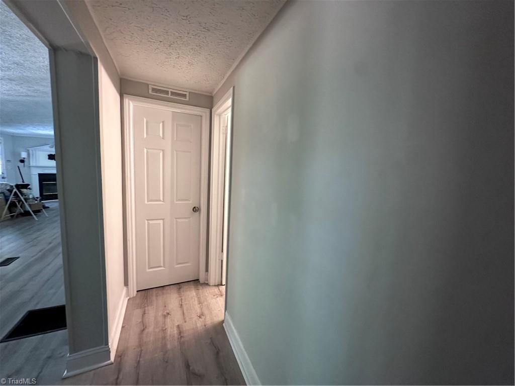 6610 Edgeworth Trail Property Photo 9