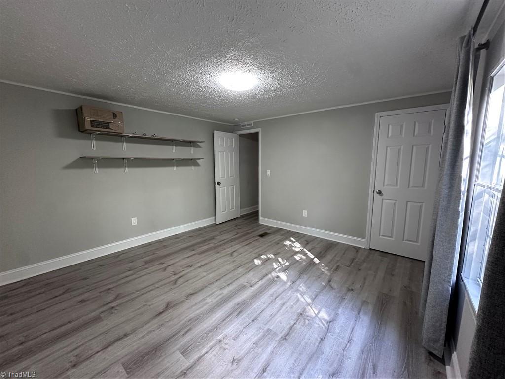 6610 Edgeworth Trail Property Photo 11