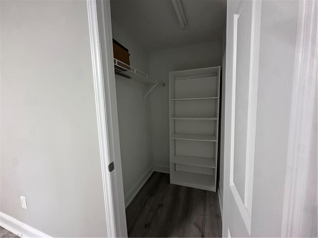 6610 Edgeworth Trail Property Photo 12