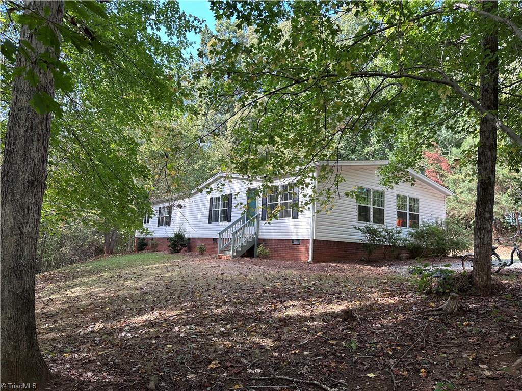 6610 Edgeworth Trail Property Photo 21