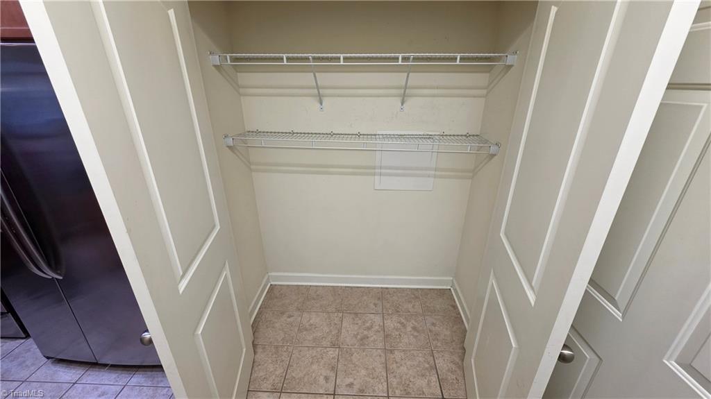 2427 Cross Vine Lane Property Photo 5