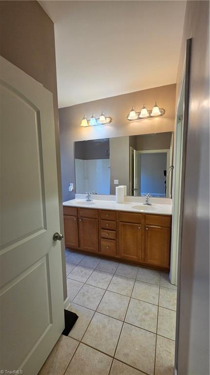 2427 Cross Vine Lane Property Photo 15