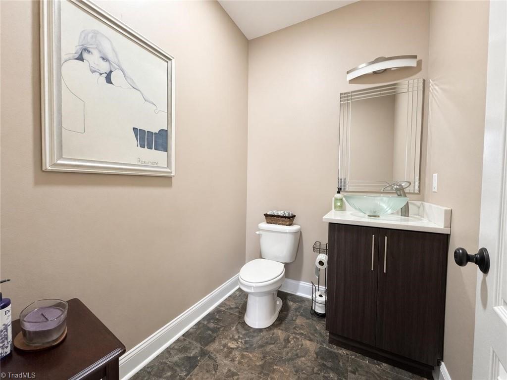 2114 Overlook Drive Property Photo 16
