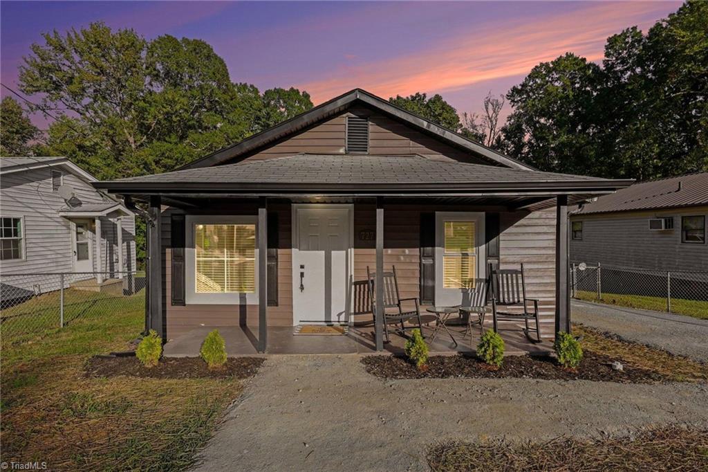 727 Trotter Street Property Photo 1