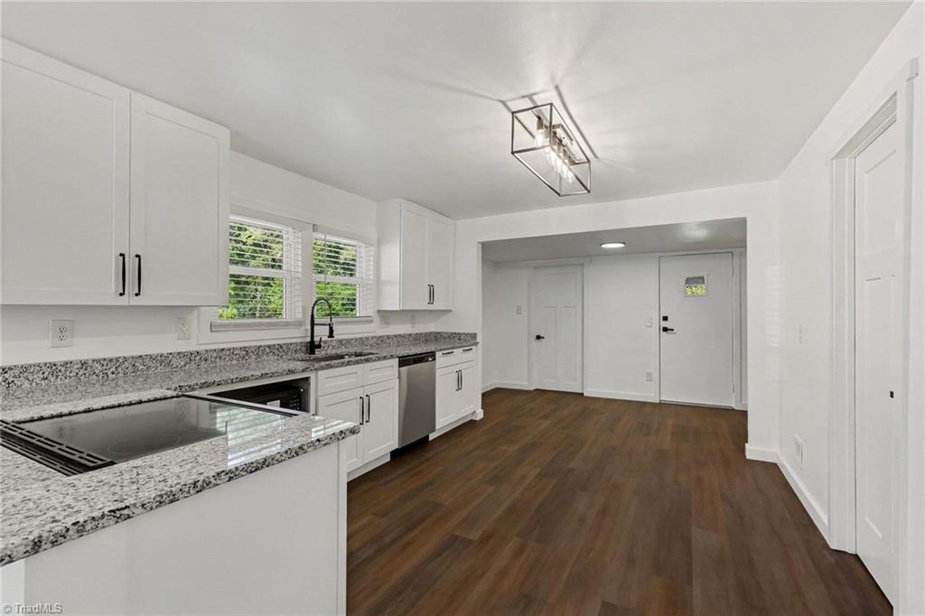 727 Trotter Street Property Photo 14