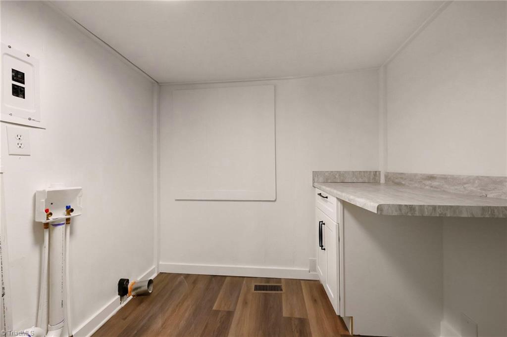 727 Trotter Street Property Photo 25