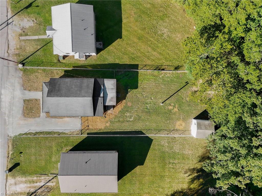 727 Trotter Street Property Photo 32