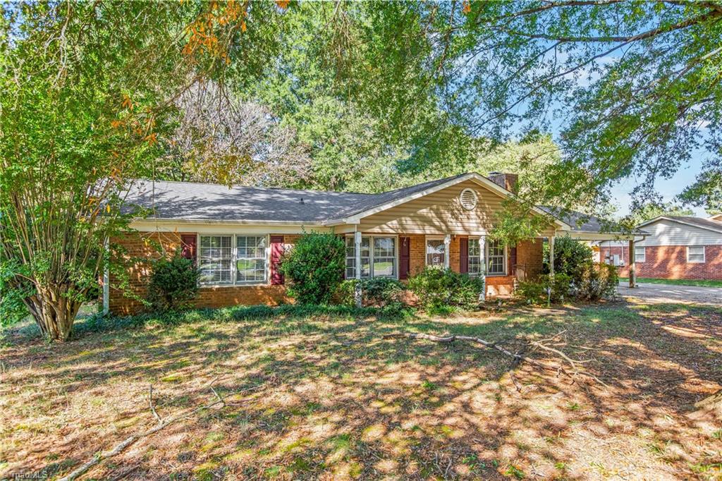 466 Pine Forest Drive Property Photo 2