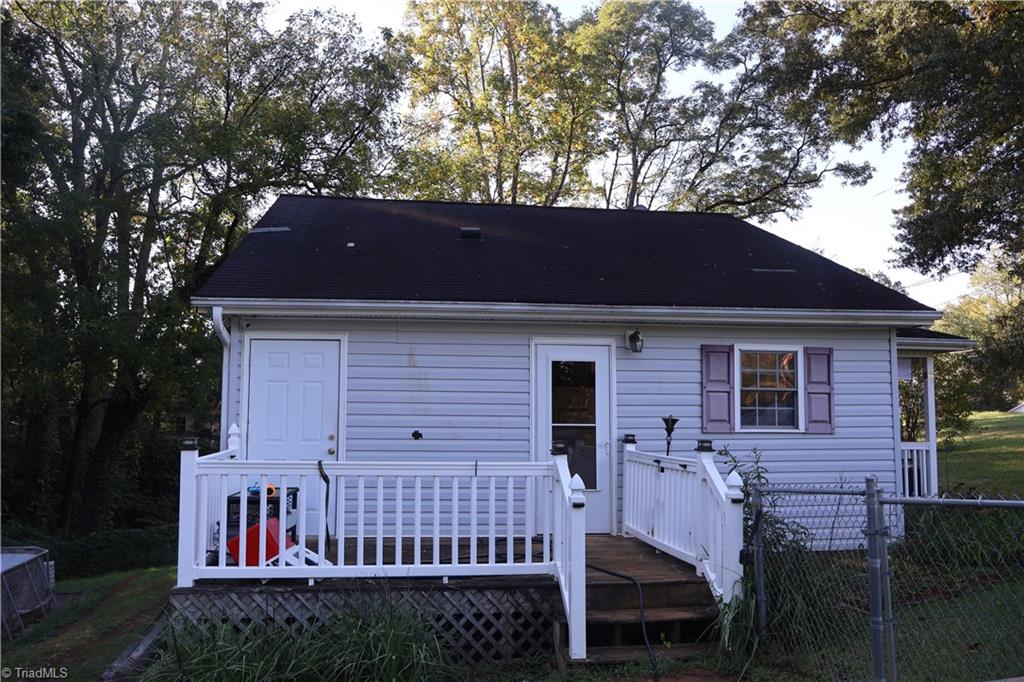 7381 Broad Street Property Photo 20
