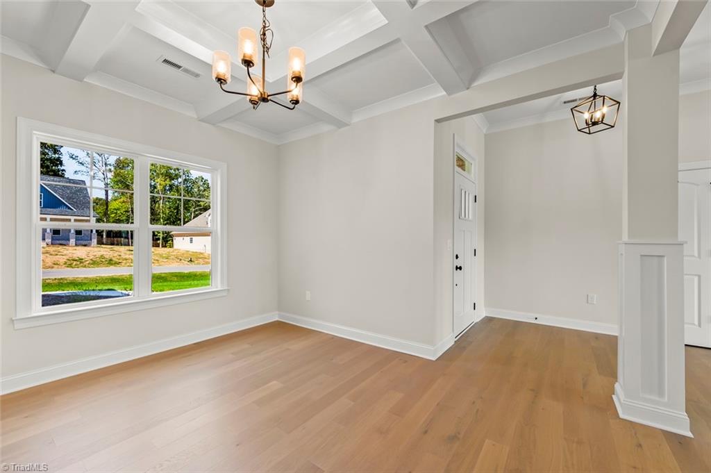 212 Cool Run Property Photo 4