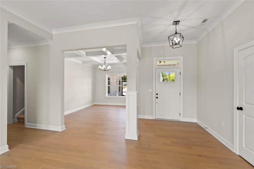 212 Cool Run Property Photo 8