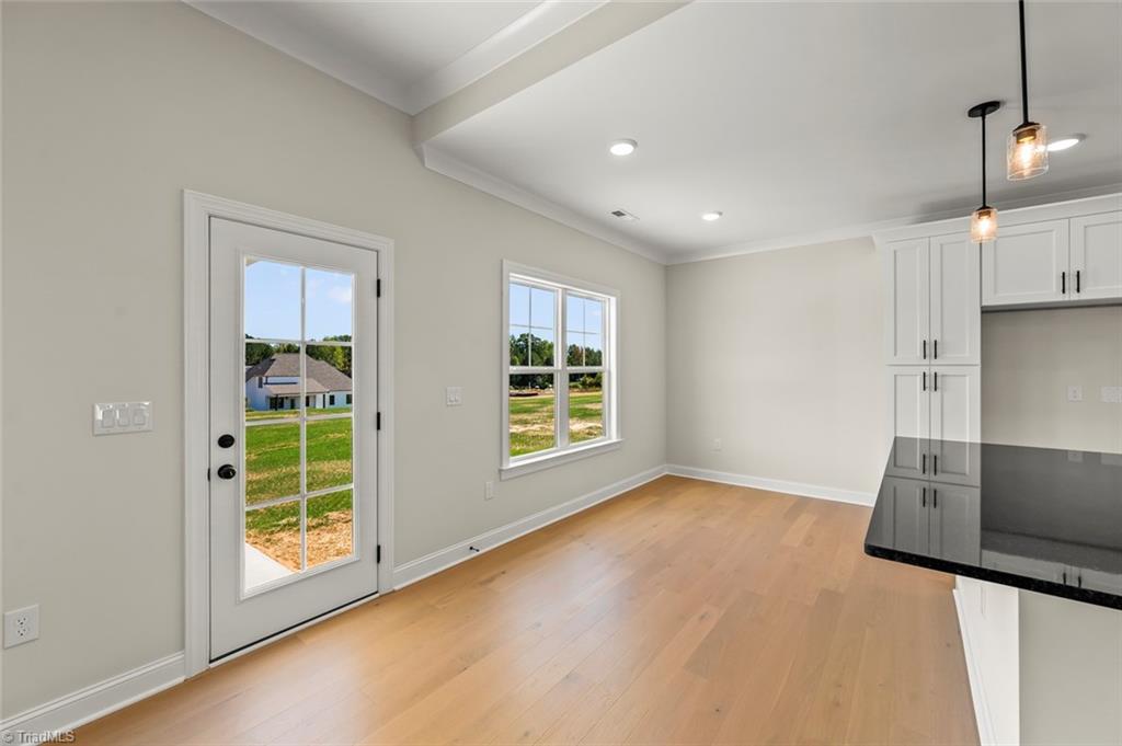 212 Cool Run Property Photo 13
